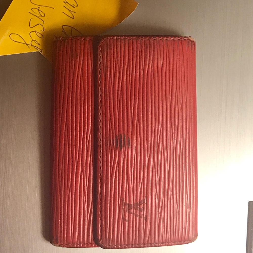 Authentic Louis Vuitton 6 Key Holder Red Epi
